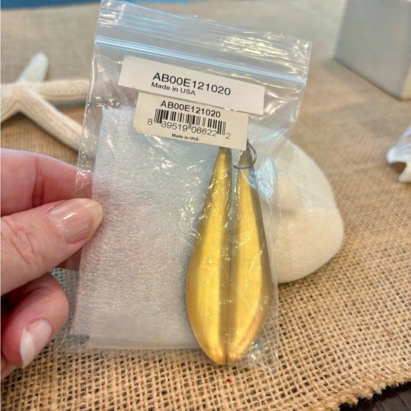 Alexis Bittar Long Angle Gold Lucite Earrings NWT - Picture 2 of 4
